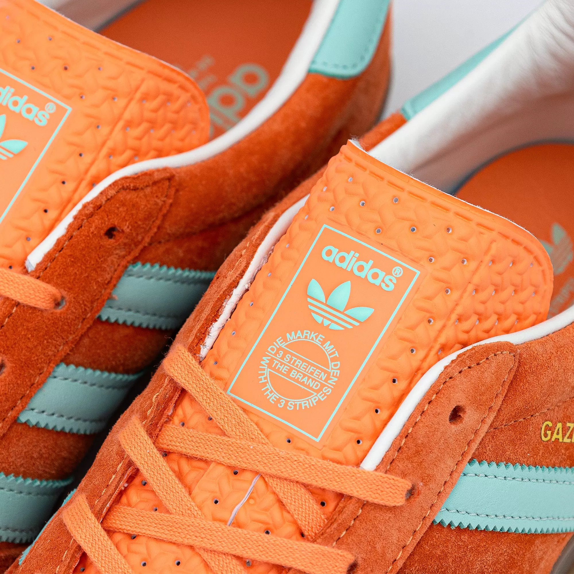 adidas Gazelle Indoor Easy Orange/Clear Mint/Gum IH7499