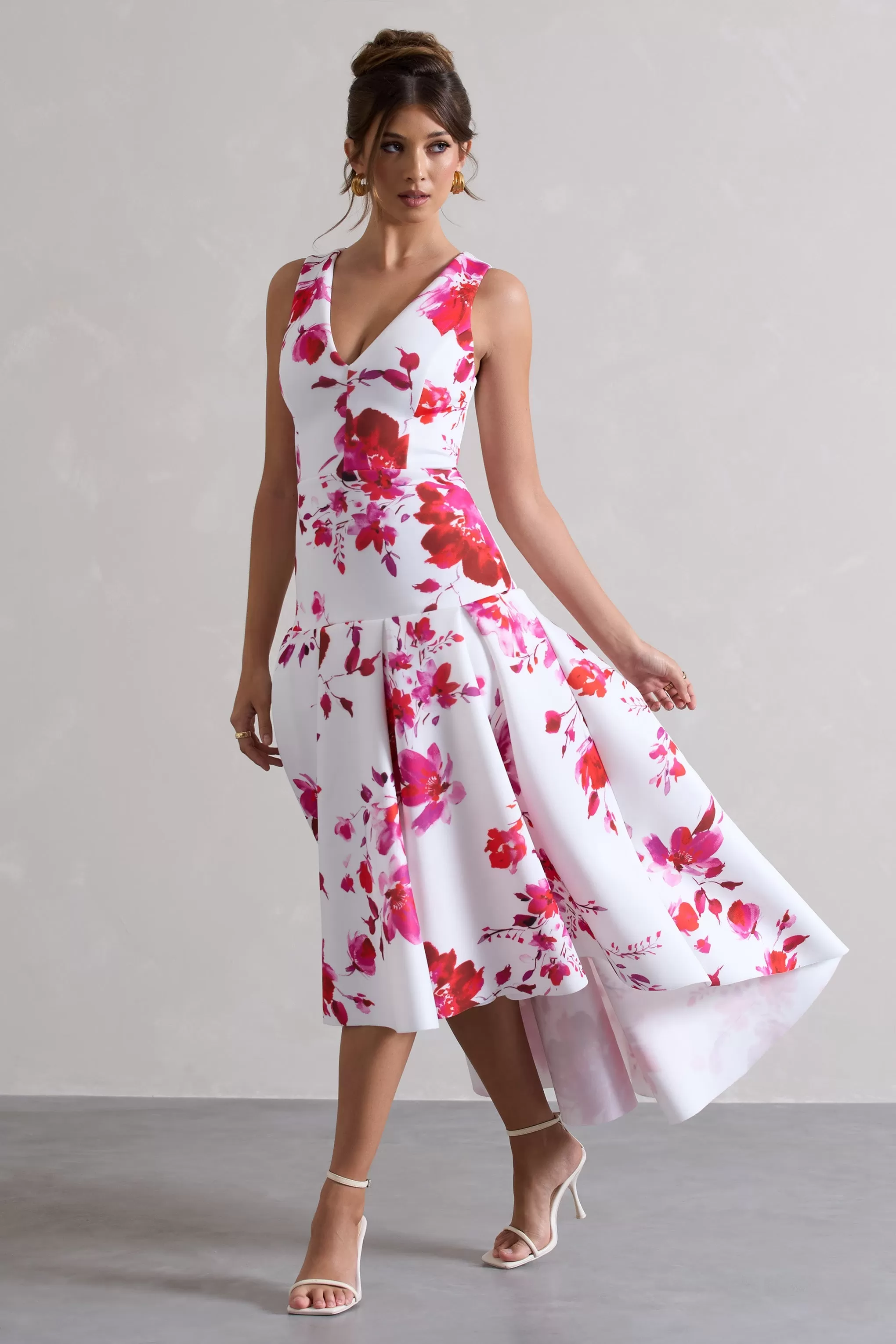 Amoret | Pink Floral Print Plunge-Neck Maxi Dress With Volume Hem