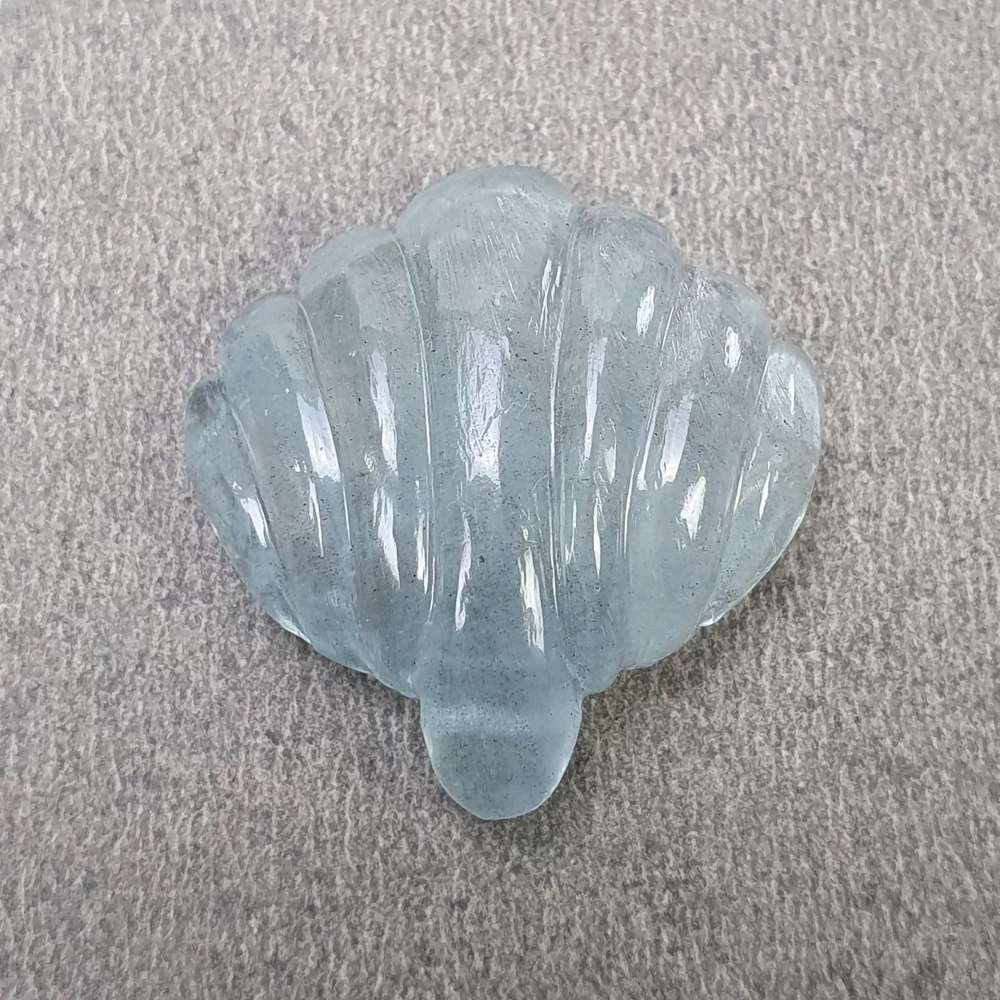 BLUE AQUAMARINE Gemstone Carving  : 18.20cts Natural Untreated Aqua Hand Carved Sea Shell 25.5*25mm (With Video)