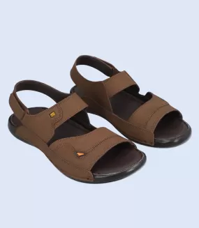 BM5657-BROWN-Men Sandal