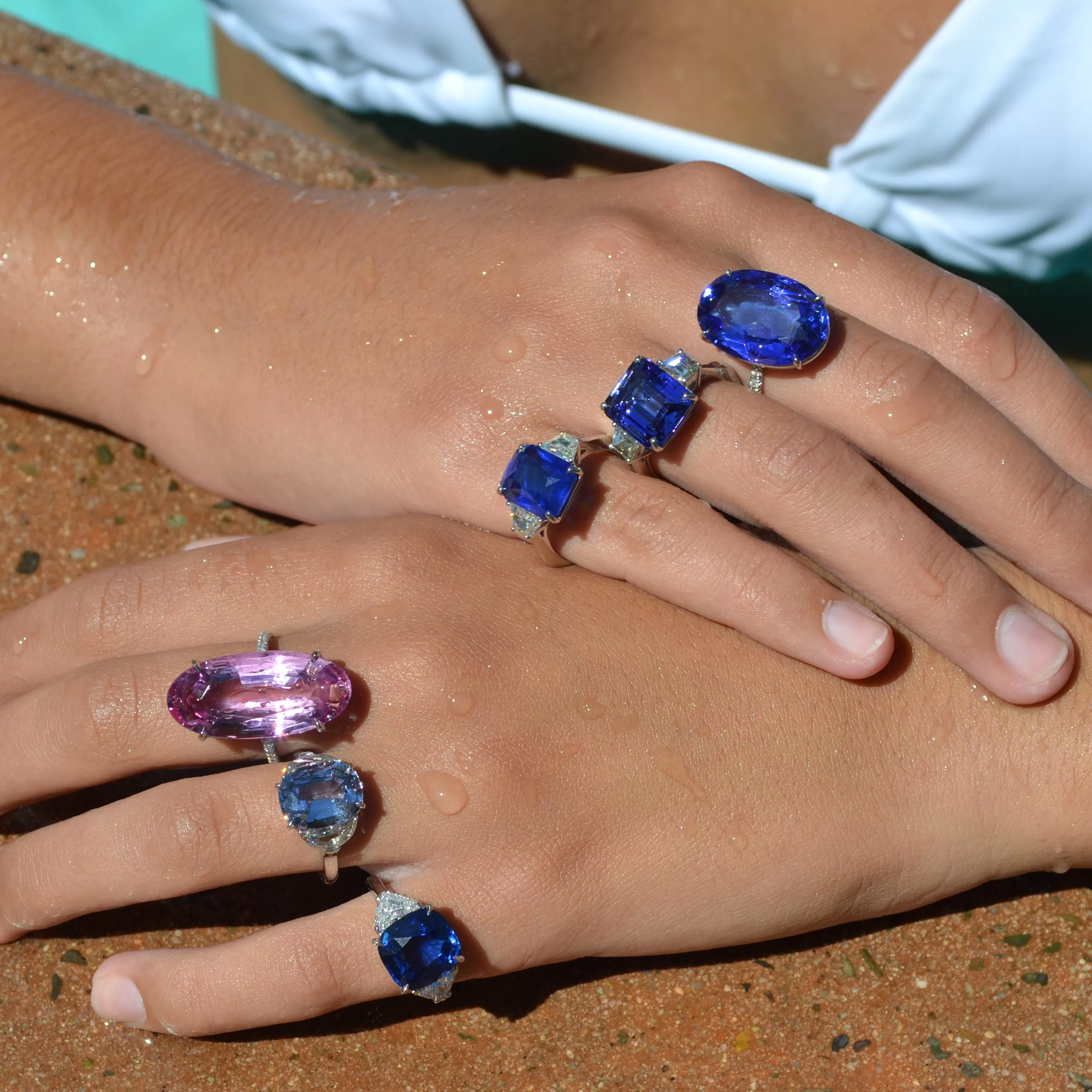 Eclat Jewels - One of a Kind Ring with no heat Madagascar Blue Sapphire and Trillion-cut Diamonds, Platinum