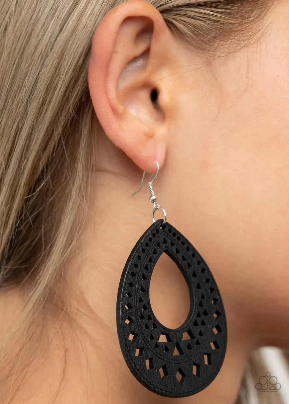 Paparazzi Belize Beauty - Black Wooden Teardrop Earrings