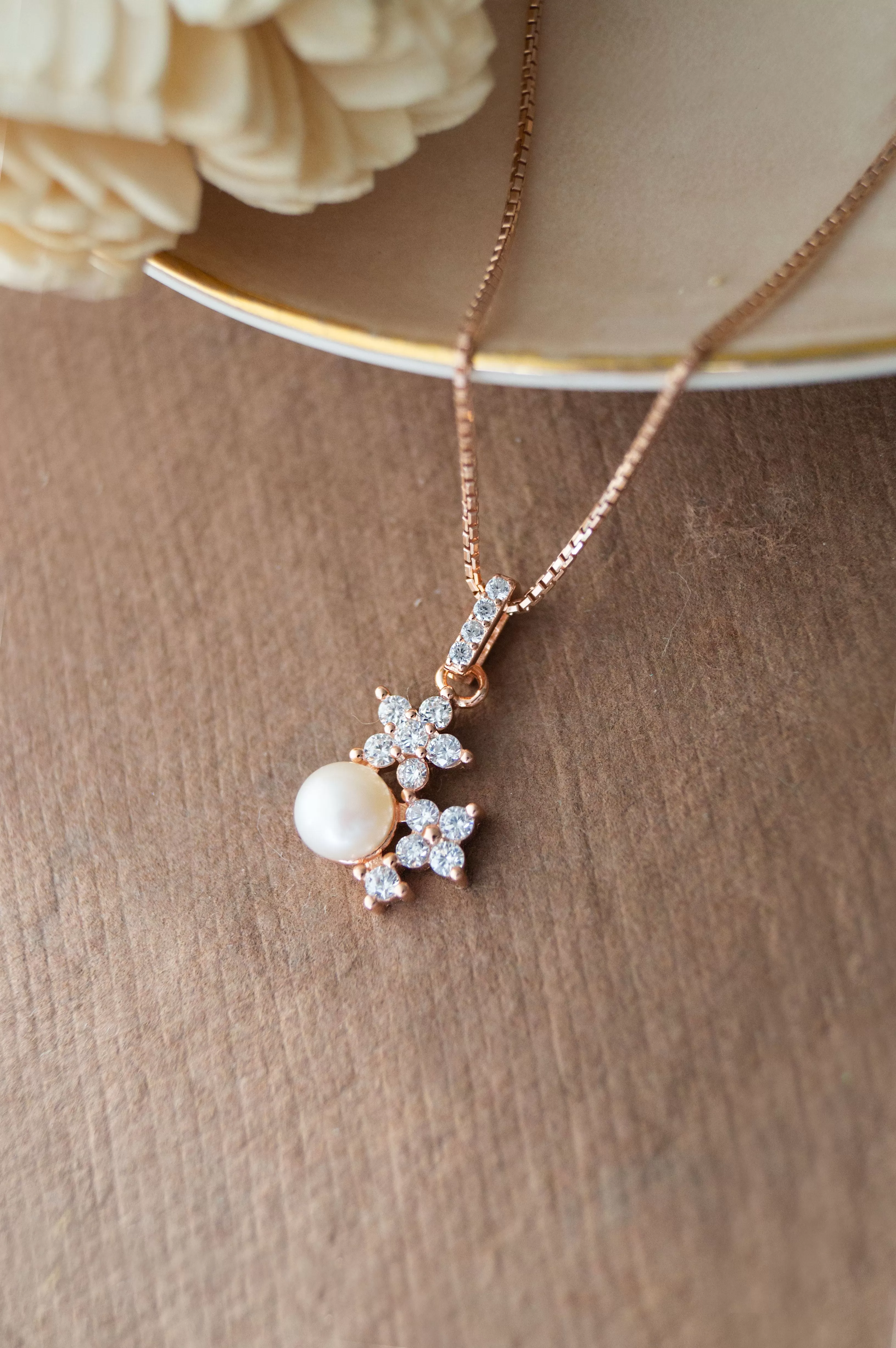 Pearly Flower Garland Rose Gold Plated Sterling Silver Pendant