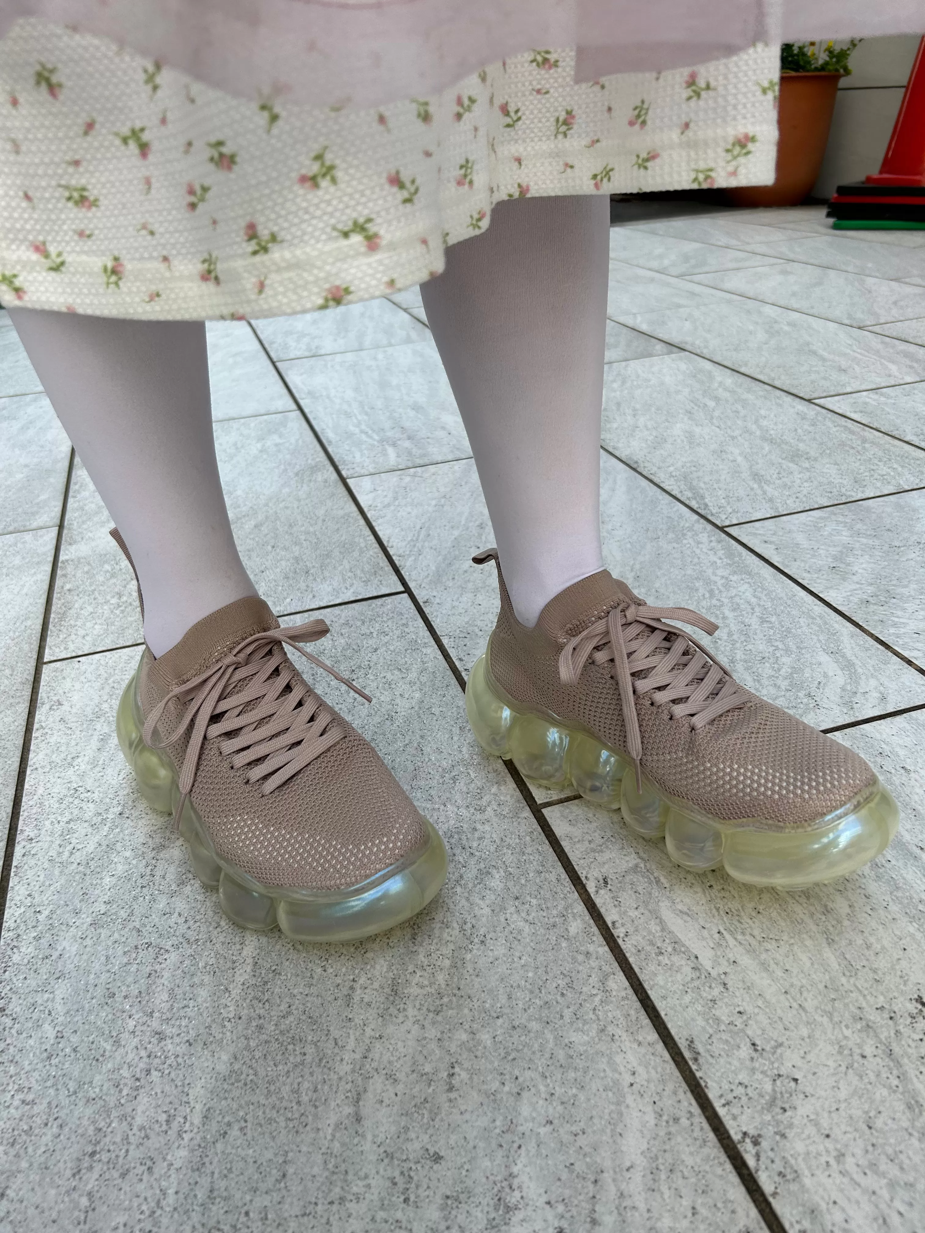 "Jewelry" Basic Shoes / Aurora Beige