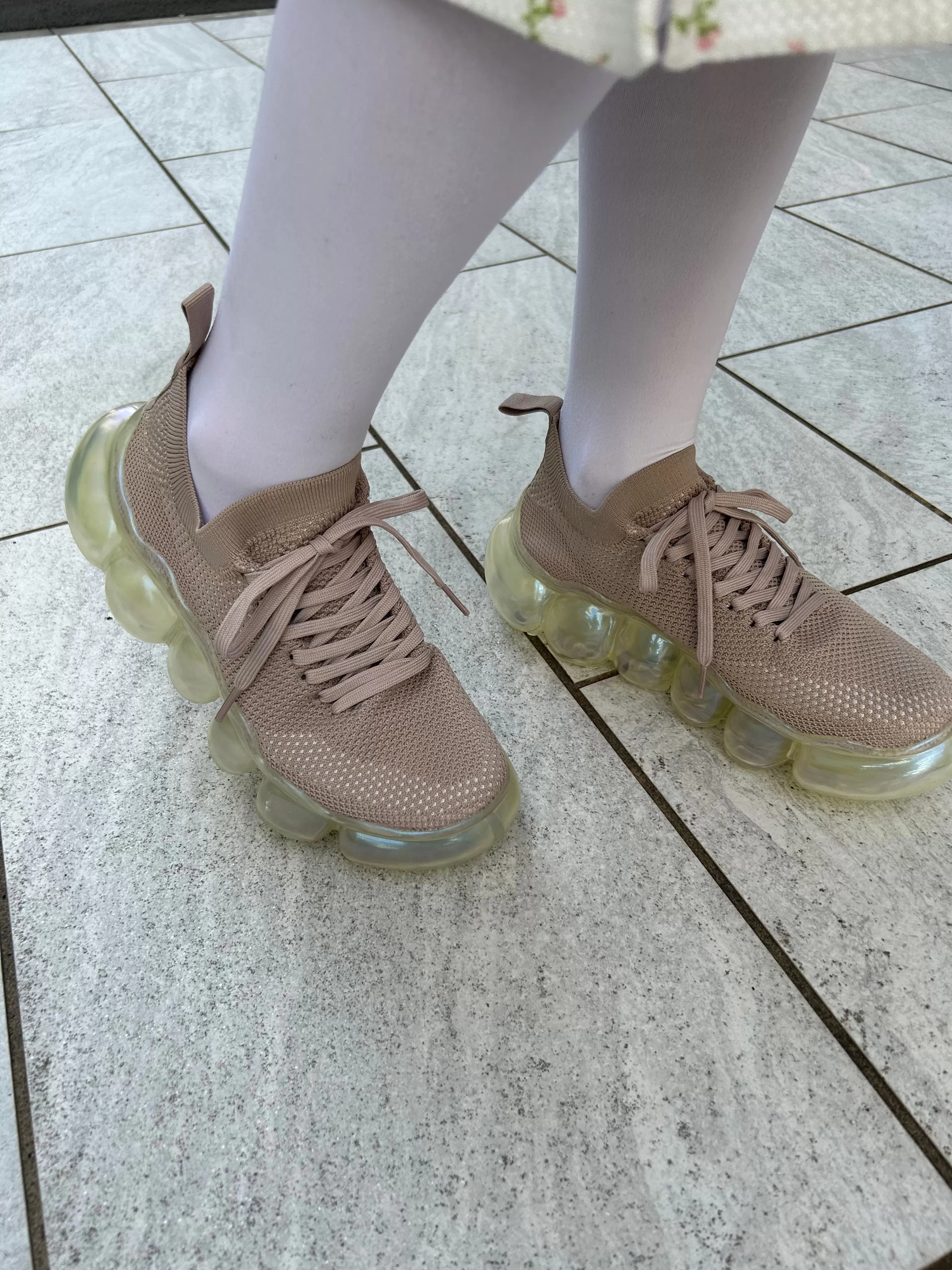 "Jewelry" Basic Shoes / Aurora Beige