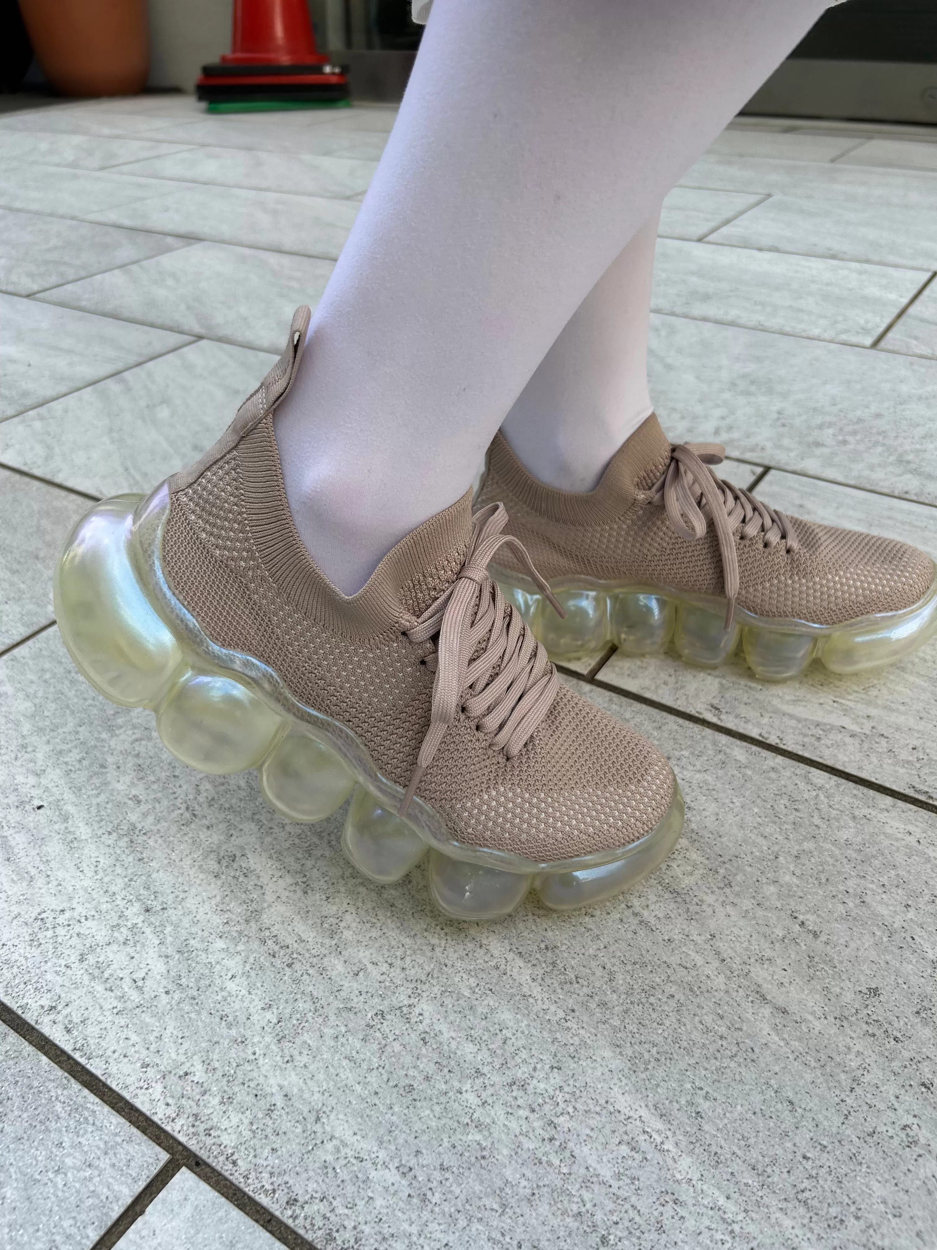 "Jewelry" Basic Shoes / Aurora Beige