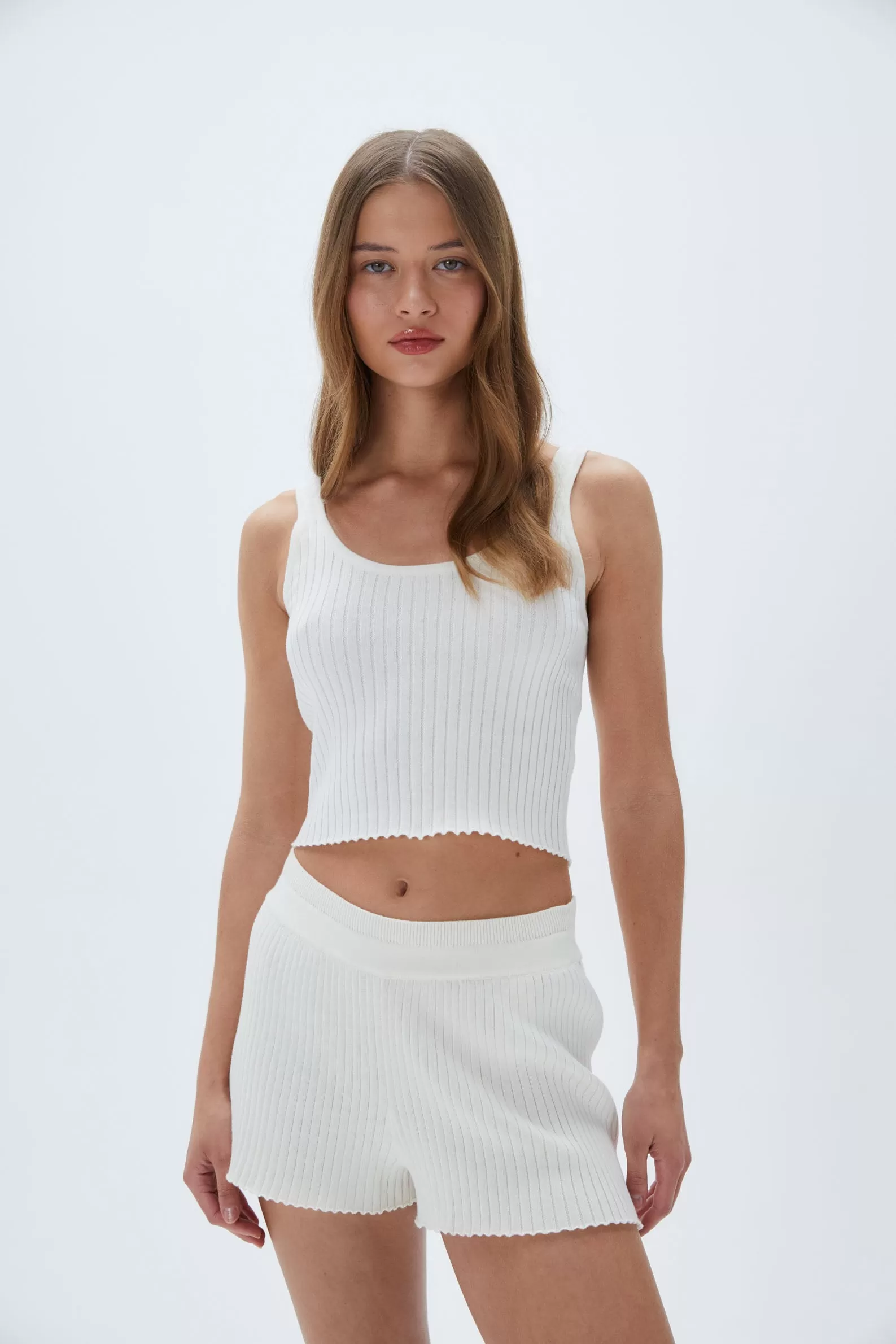 Rib Knit Scoop Neck Crop Top - Marshmallow White