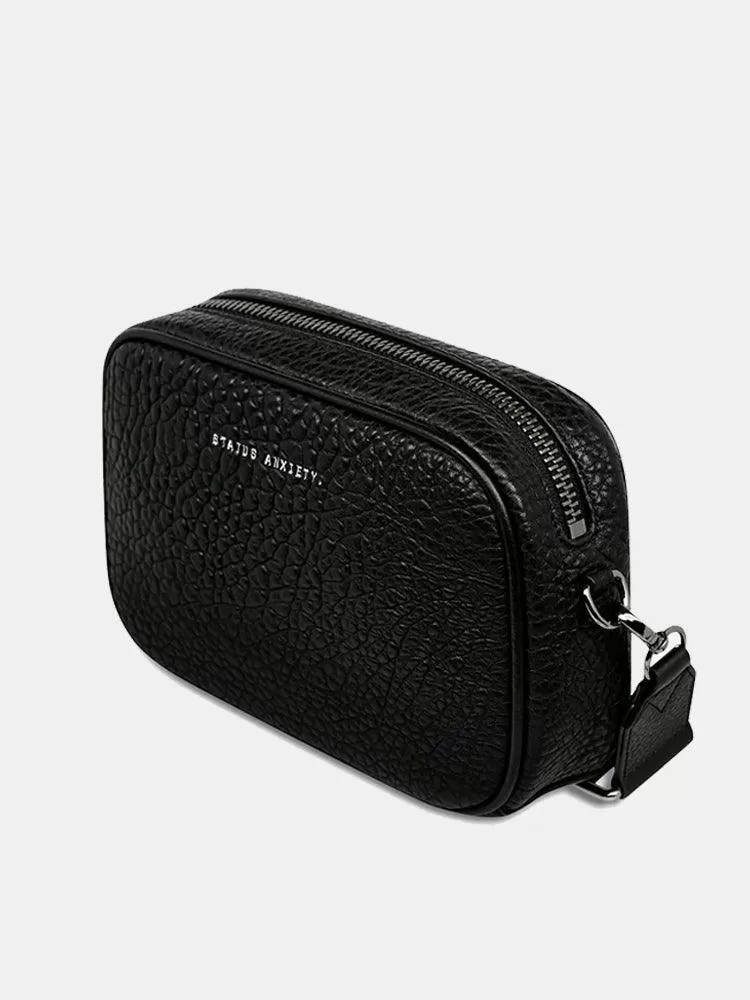 Status Anxiety Plunder With Webbed Strap Bag - Black Bubble