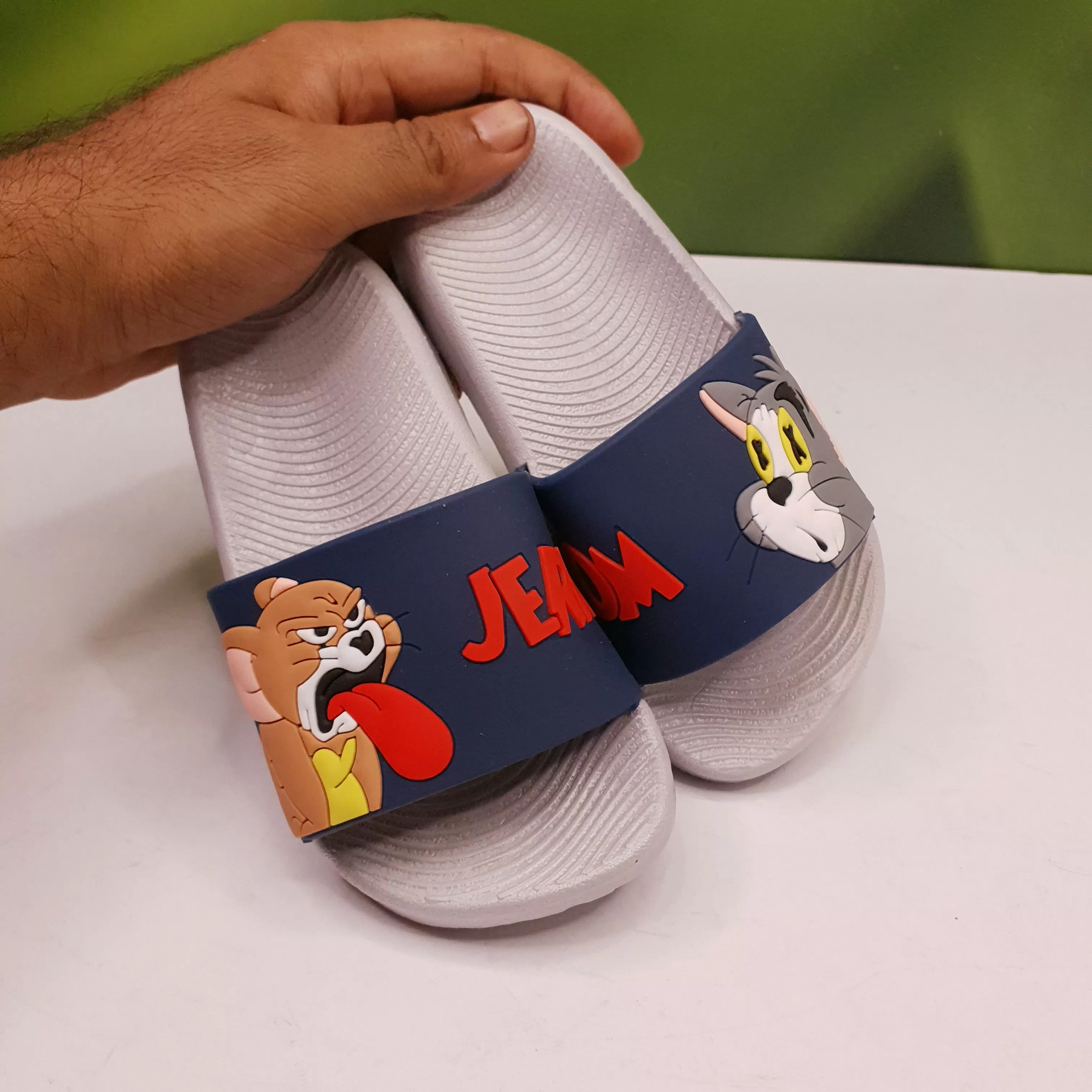 Tom & Jerry Slides