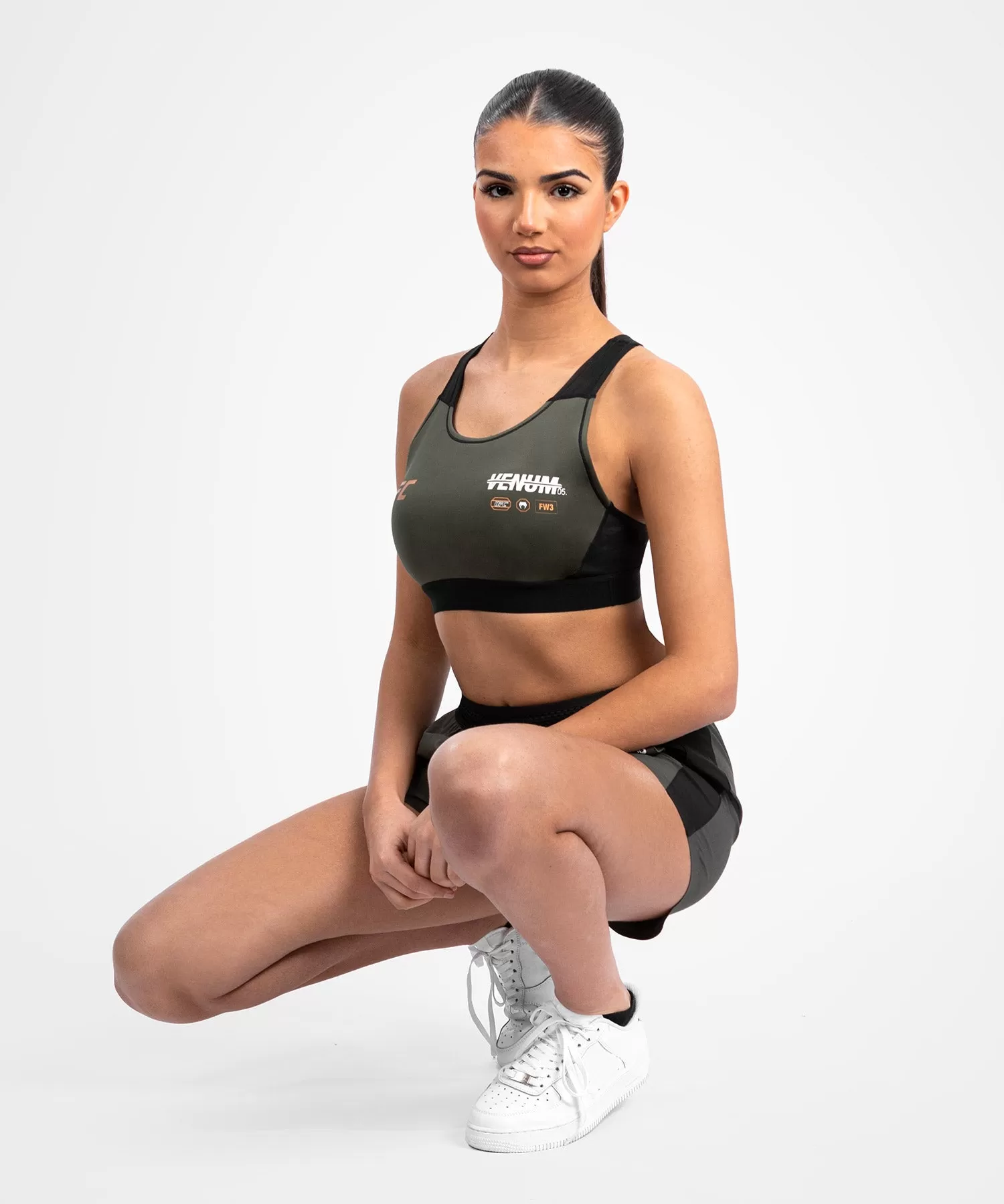 UFC Adrenaline by Venum Fight Week Women’s Sports Bra - Khaki/Bronze